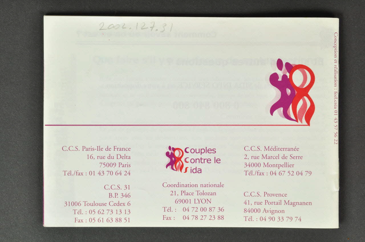 Couples contre le sida BROCHURE "Propos sur le sexe... / Cette brochure a été réalisée dans le cadre de Couples Contre le Sida, par un groupe de travail composé d'hommes et de femmes, "non conformistes", échangistes ou non et spécialistes de la lutte contre le Sida" France 1999/3 2002.127.31 Photo Mucem