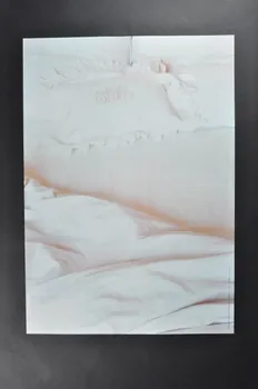 affiche Affiche  "Imagines contra el sida" n°16  de Jana Sterbak / SIDA Espagne 1994 2002.127.351 Photo Mucem