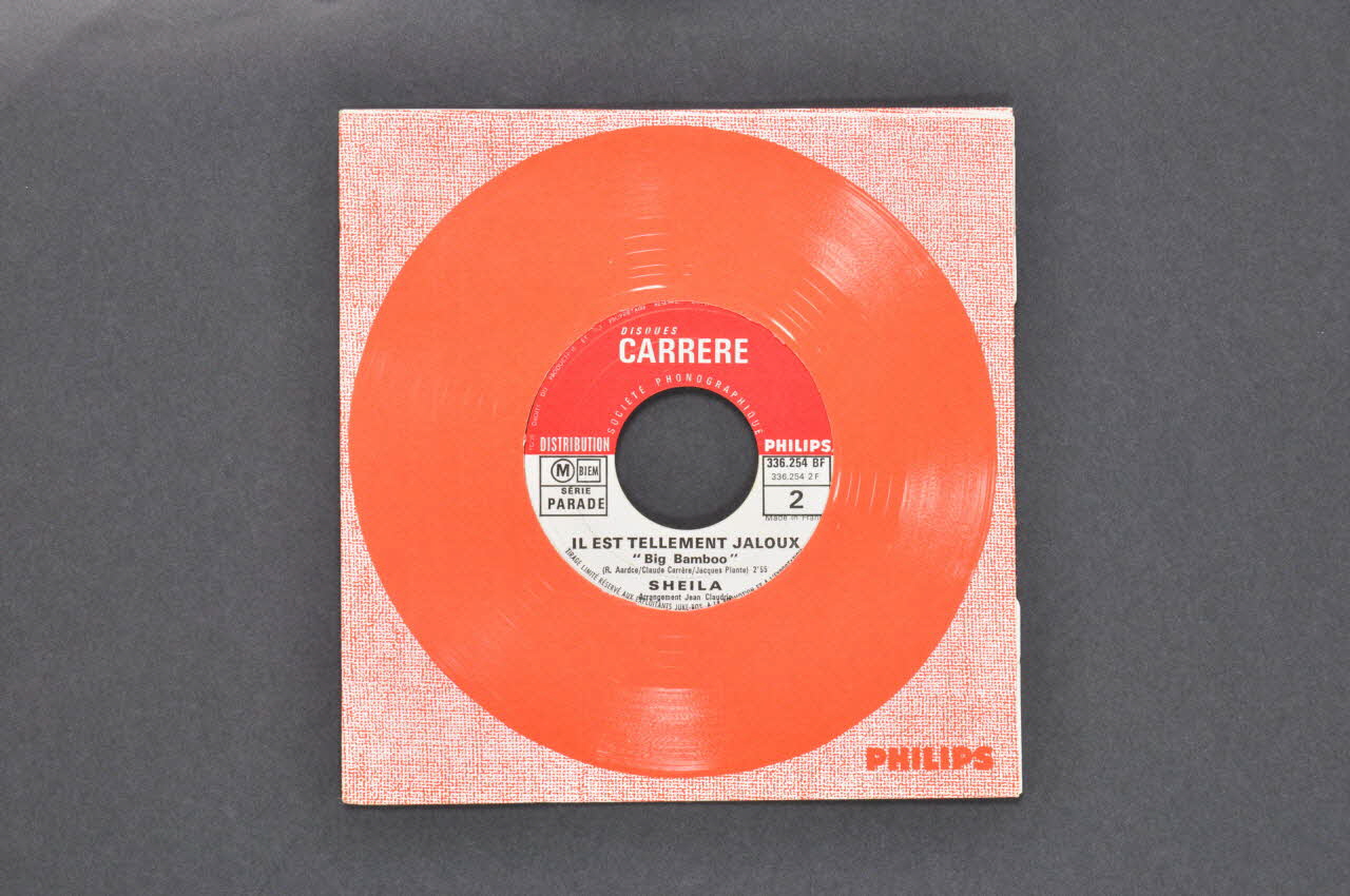 disque 45 tours Il est tellement jaloux 2001.69.16.1944.1-2 Photo Mucem