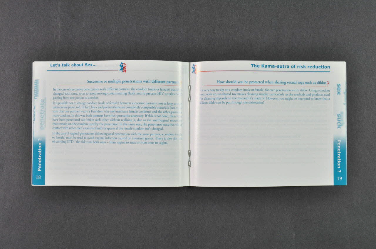 Couples contre le sida BROCHURE France 2003/9 2002.127.382.1 Photo Mucem