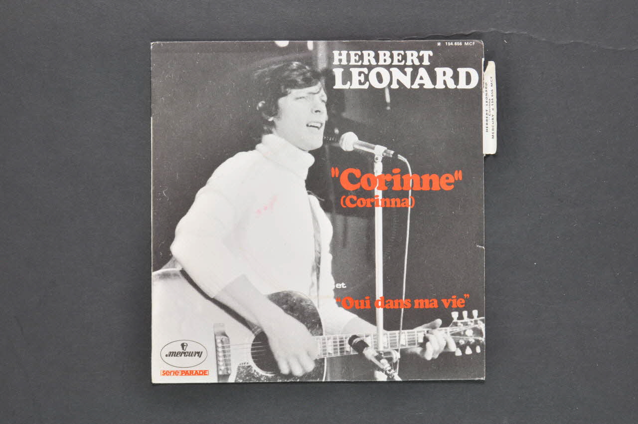 disque 45 tours Oui dans ma vie 2001.69.16.2029.1-2 Photo Mucem