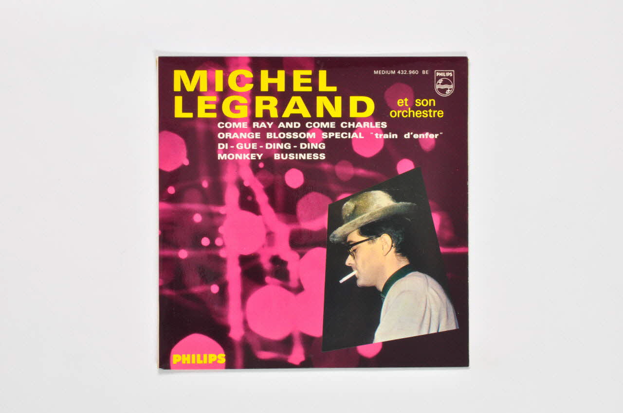 disque 45 tours Monkey business 2001.69.16.2032.1-2 Photo Mucem