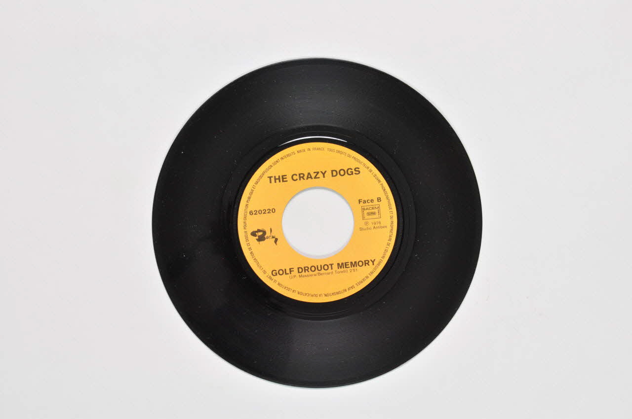 disque 45 tours Golf Drouot memory 2001.69.16.2171 Photo Mucem