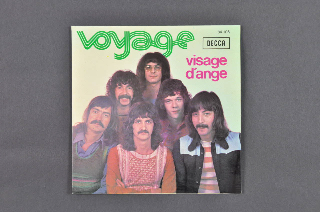 Voyage ; Decca disque 45 tours La fille du chef de gare France 1972 2001.69.16.2229.1-2 Photo Mucem
