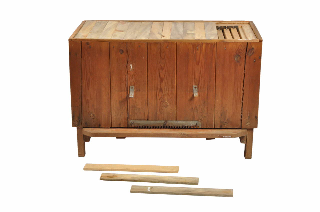 Bianco ruche Provence-Alpes-Côte d'Azur, France 1980 2002.132.65.1-44 Photo Mucem