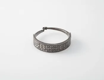 boucle d'oreille khors chagui rouha 2017.23.261  Photo Mucem / Marianne Kuhn
