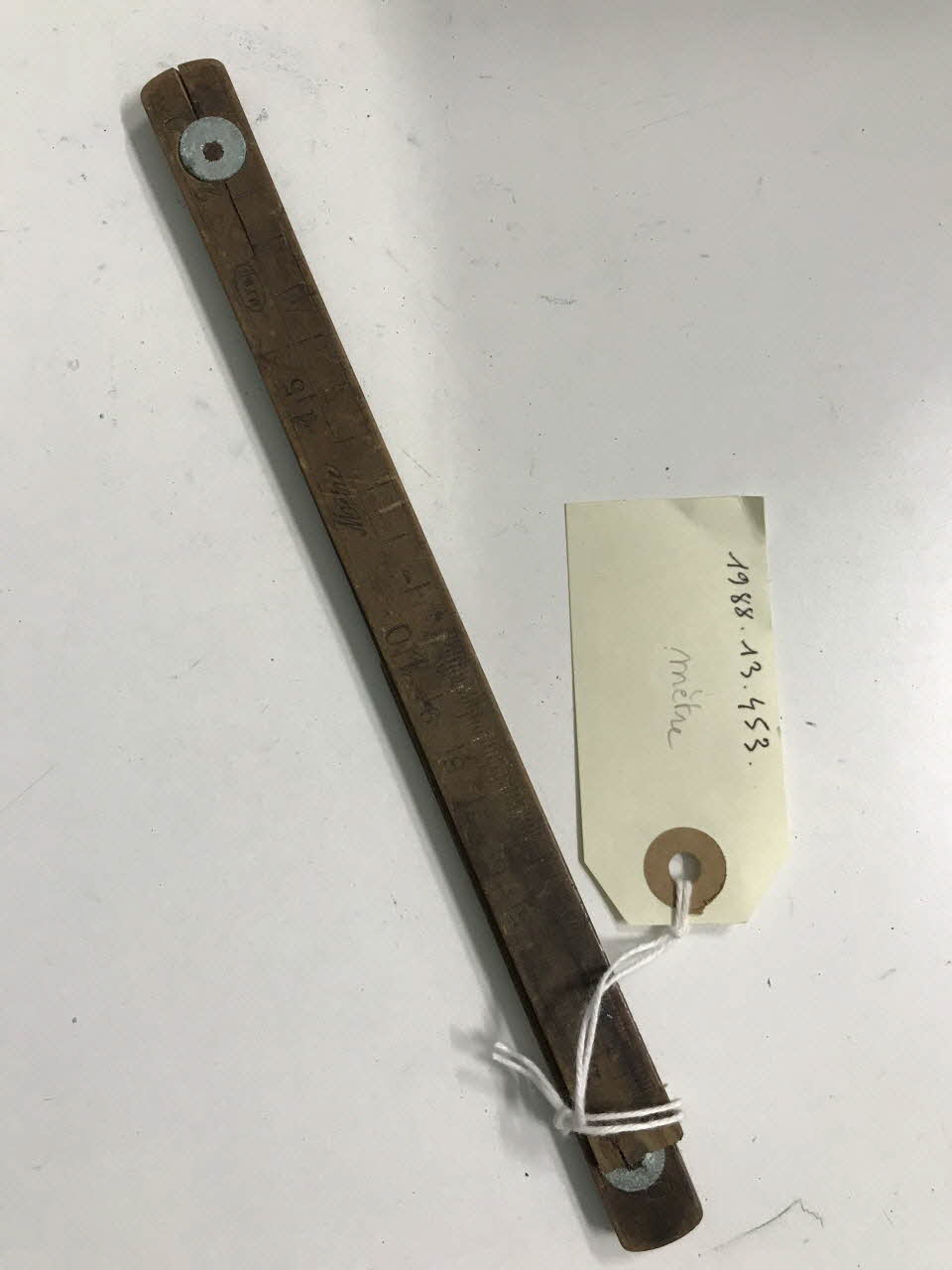 METRE 1988.13.453 Photo