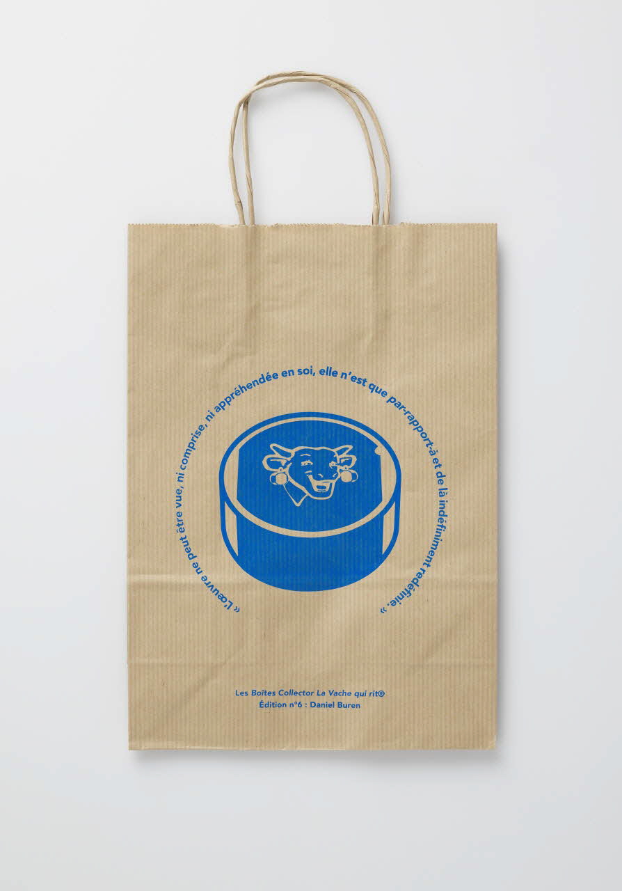 Daniel Buren ; Lab’Bel sachet La Vache qui rit édition Collector Ile-de-France, France 2019 2020.34.9 Photo Mucem / Marianne Kuhn