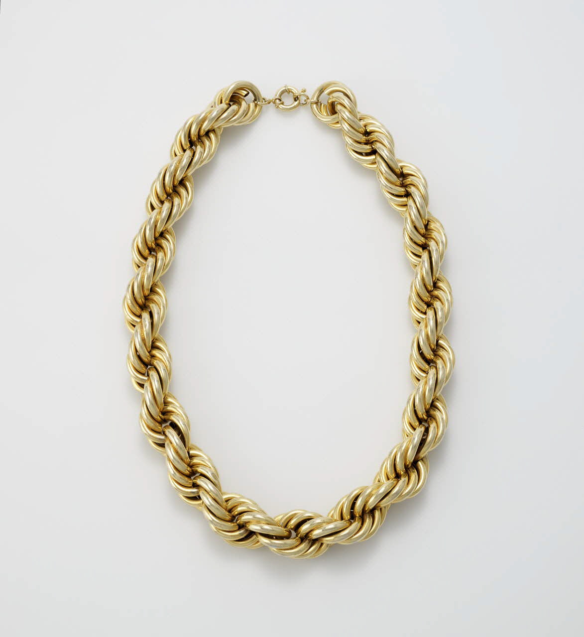 collier Collier de rappeur Etats-Unis 1985-1987 2018.21.1 Photo Mucem / Marianne Kuhn