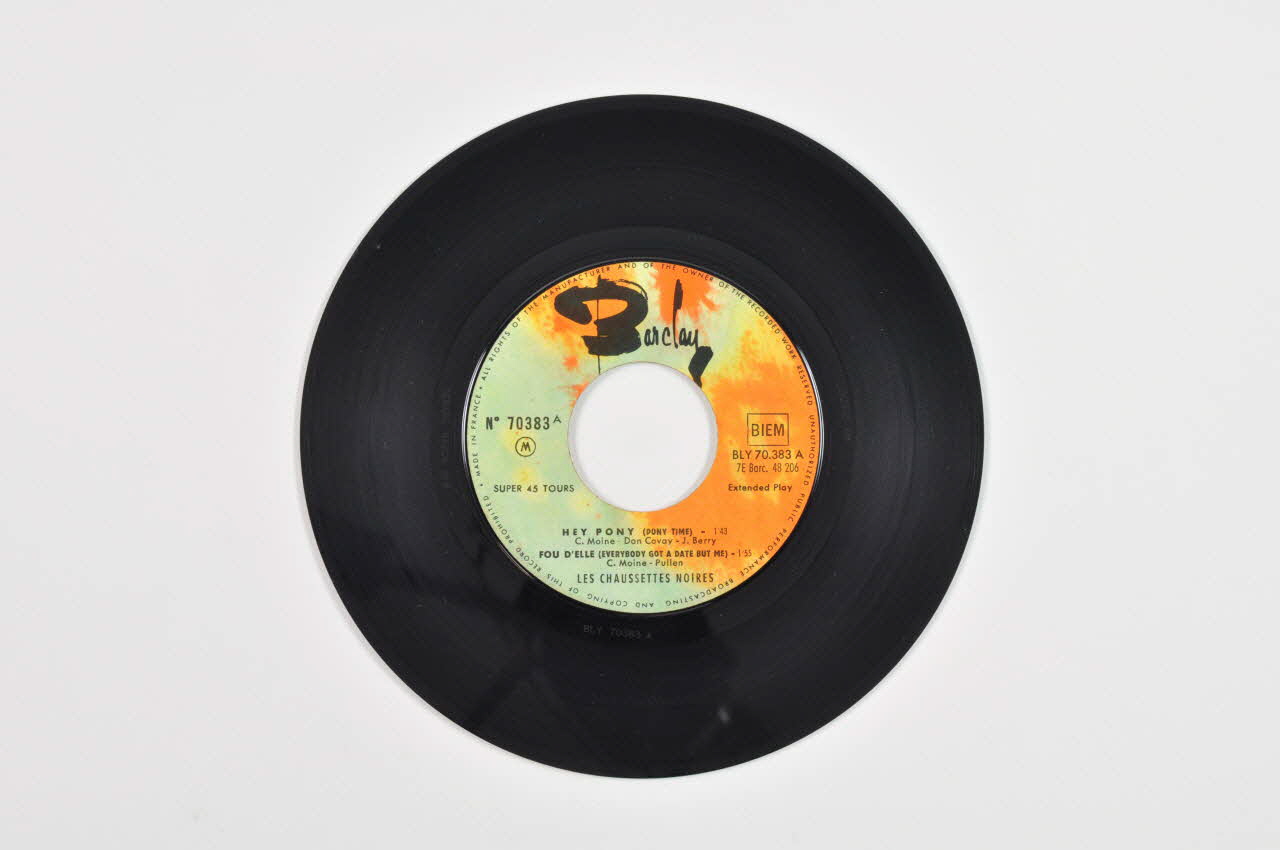 disque 45 tours Fou d'elle (everybody got a date but me) 2001.69.16.2298 Photo Mucem