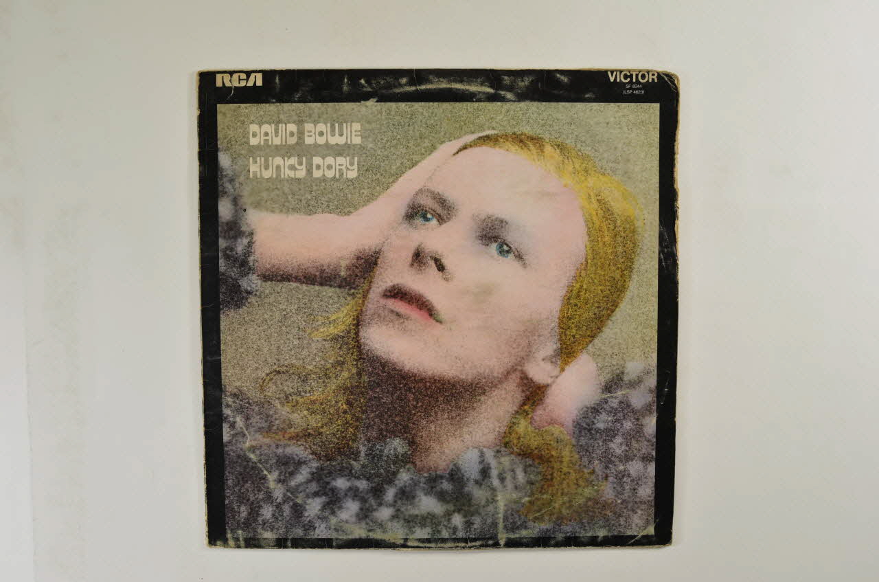 disque 33 tours David Bowie / Hunky Dory 2001.69.16.237.1-3 Photo Mucem
