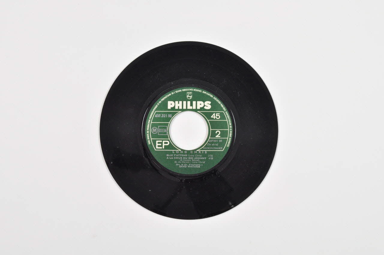 disque 45 tours A la cour du roi Johnny 2001.69.16.2393 Photo Mucem