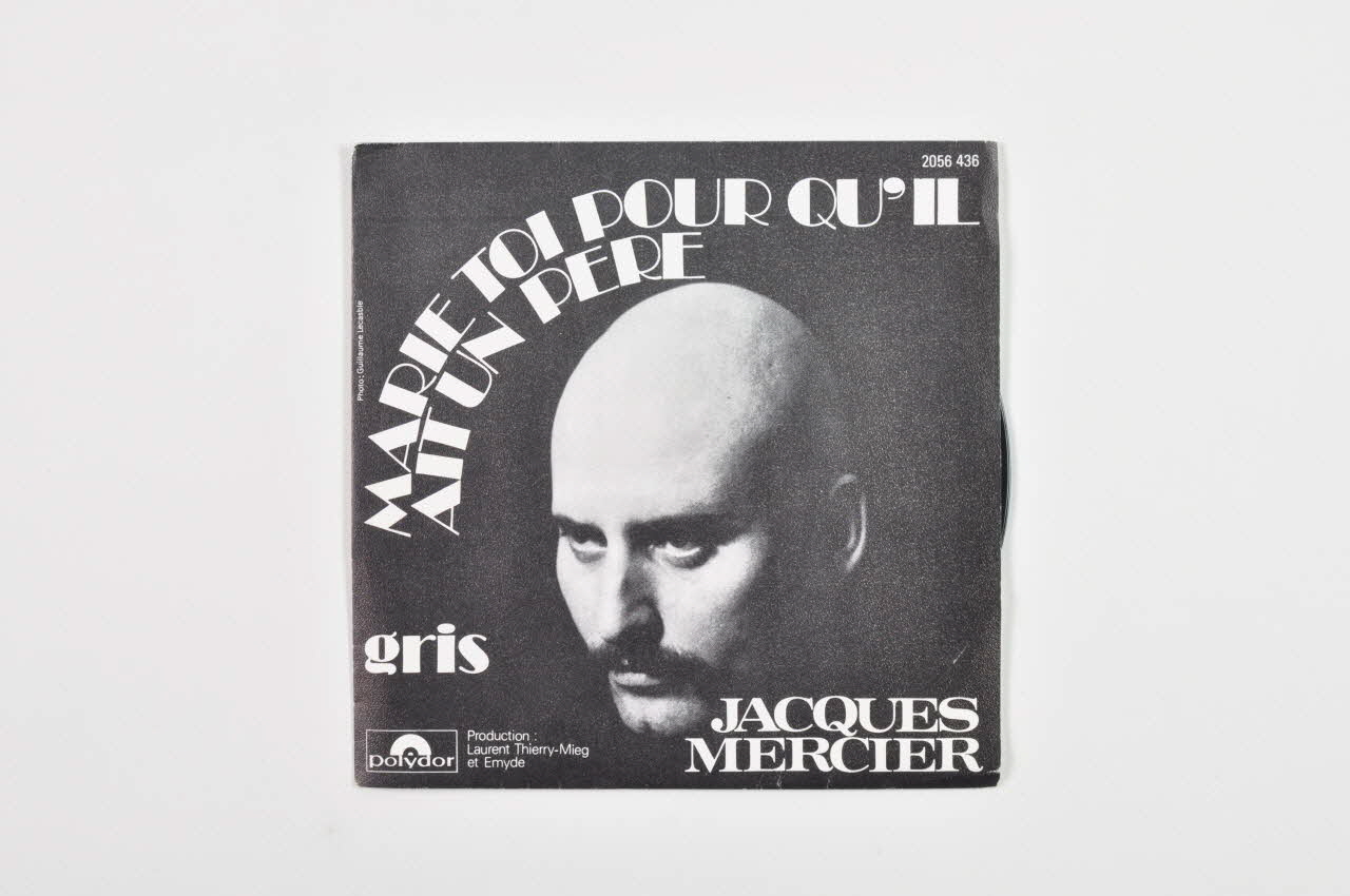 disque 45 tours Gris 2001.69.16.2419.1-2 Photo Mucem