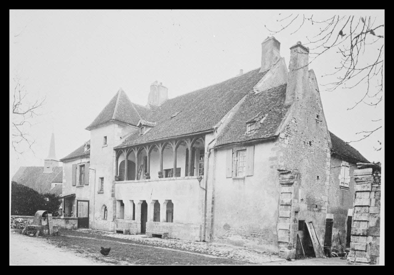C. Bellile photographie Maison à galerie Bourgogne, France 1940 Ph.1940.32.13 Photo