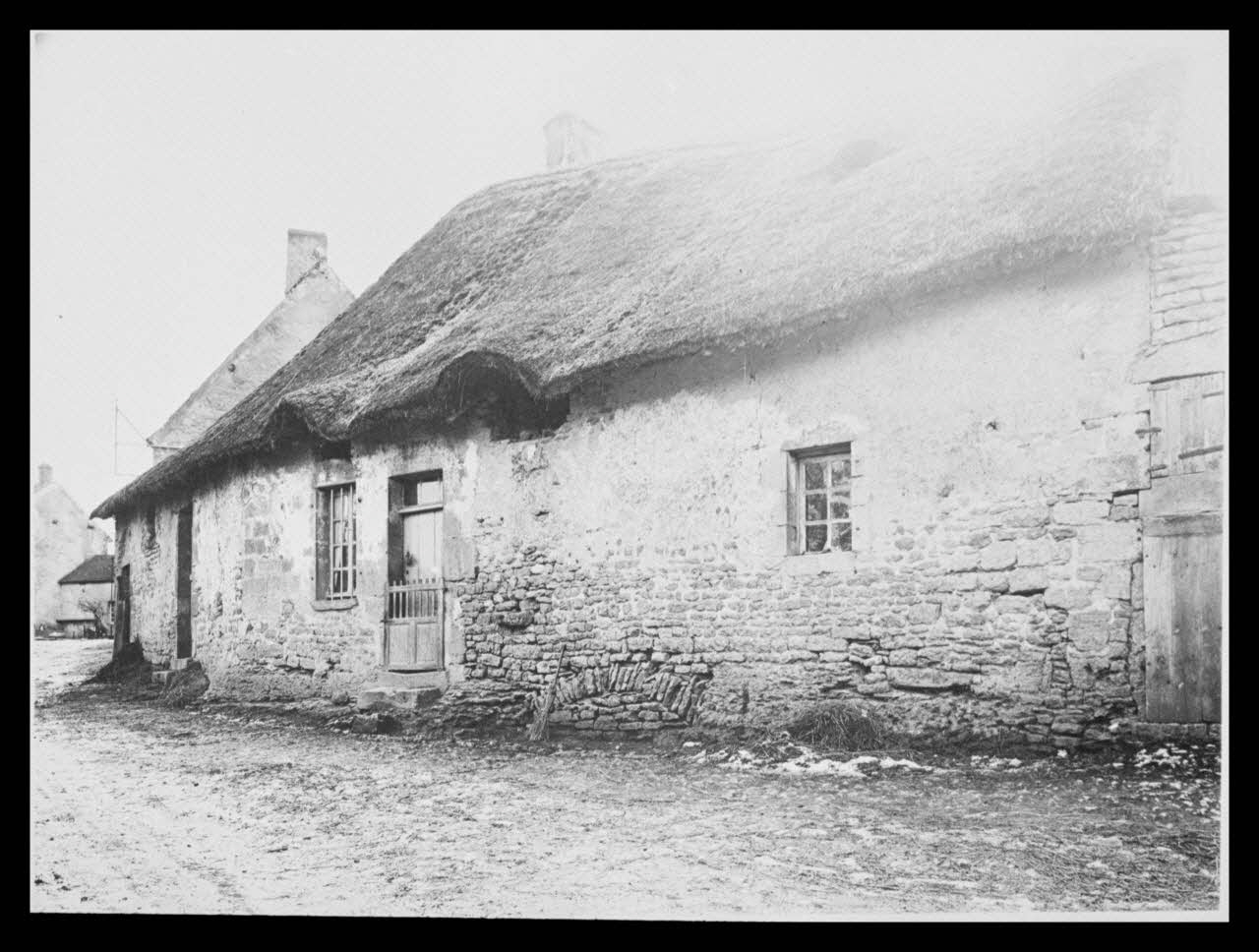 photographie Maison en moellons et chaume Ph.1940.32.26 Photo