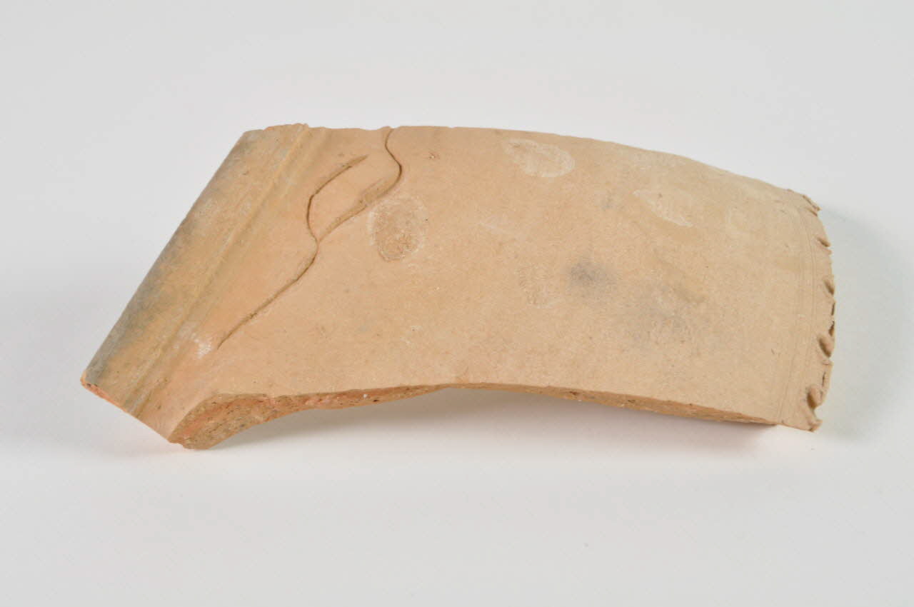 Manolis Syragopoulos tesson de pot Crète, Grèce 2002 2002.138.1.1.4 Photo Mucem