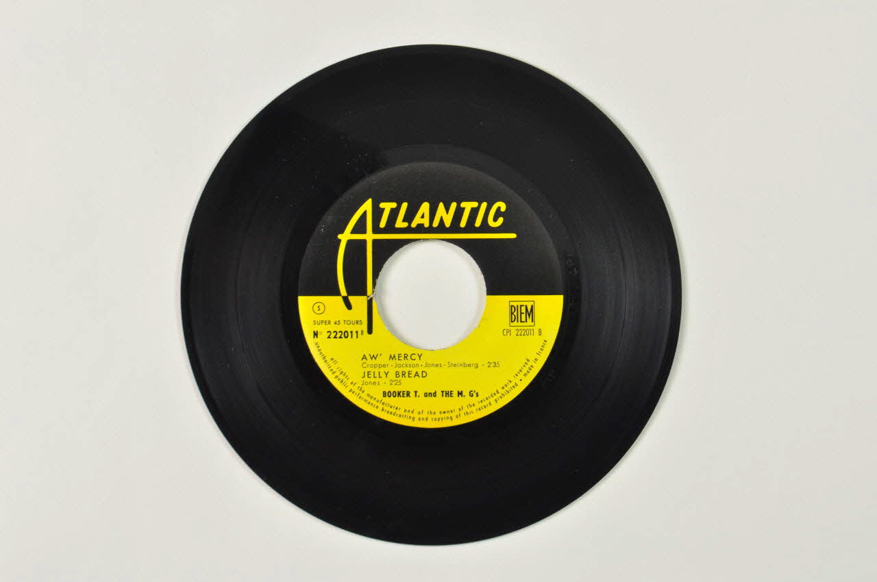 disque 45 tours Aw' mercy 2001.69.16.2583 Photo Mucem