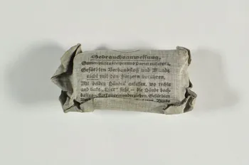 COMPRESSE 1941 2000.60.1327 Photo Mucem