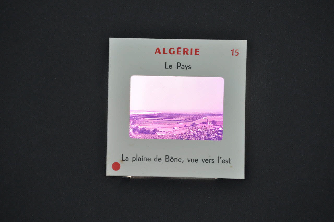 M Hamelle ; Ministère Des Affaires Algériennes diapositive Algérie. La plaine de Bône, vue vers l'est Annaba, Algérie 1960 2002.157.1.16 Photo Mucem