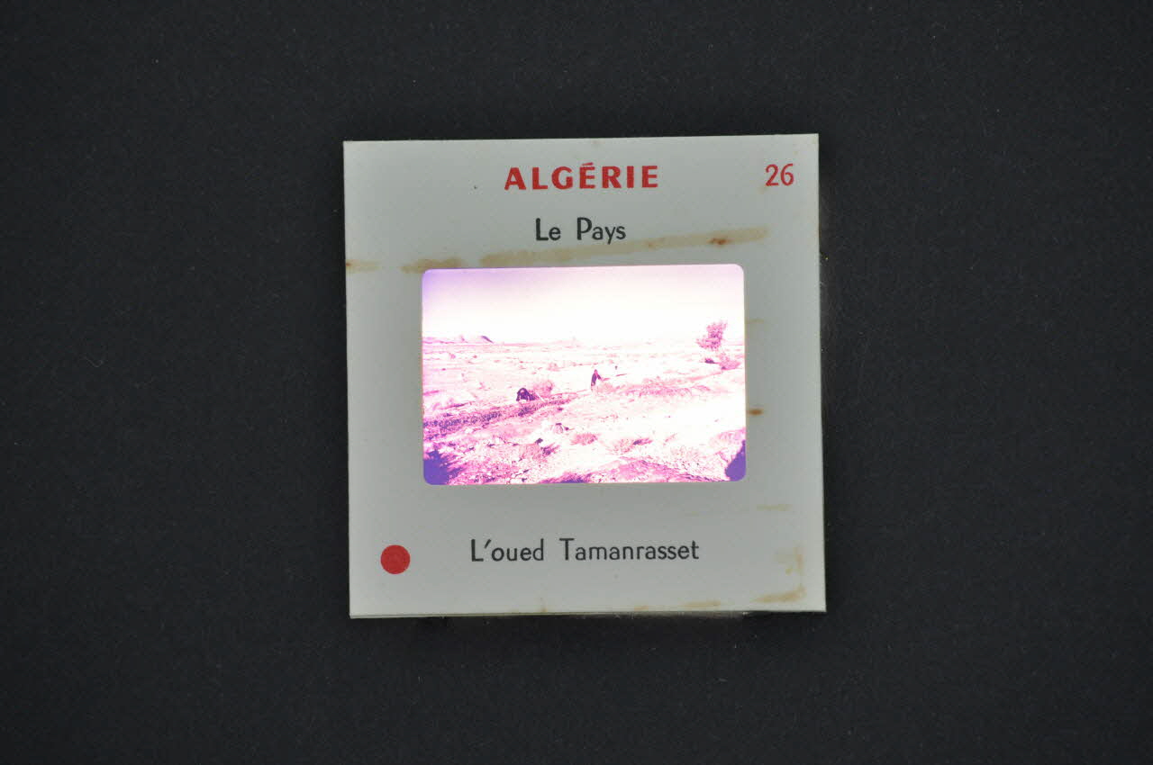 M Hamelle ; Ministère Des Affaires Algériennes diapositive Algérie. L'oued Tamanrasset Tamanrasset, Algérie 1960 2002.157.1.27 Photo Mucem