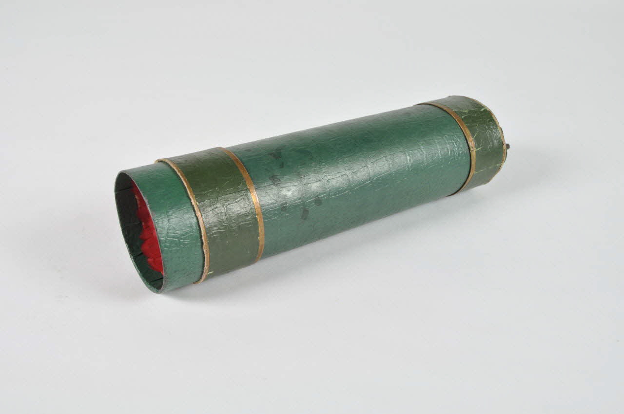 élément de costume 1946.102.5.1-2 Photo Mucem