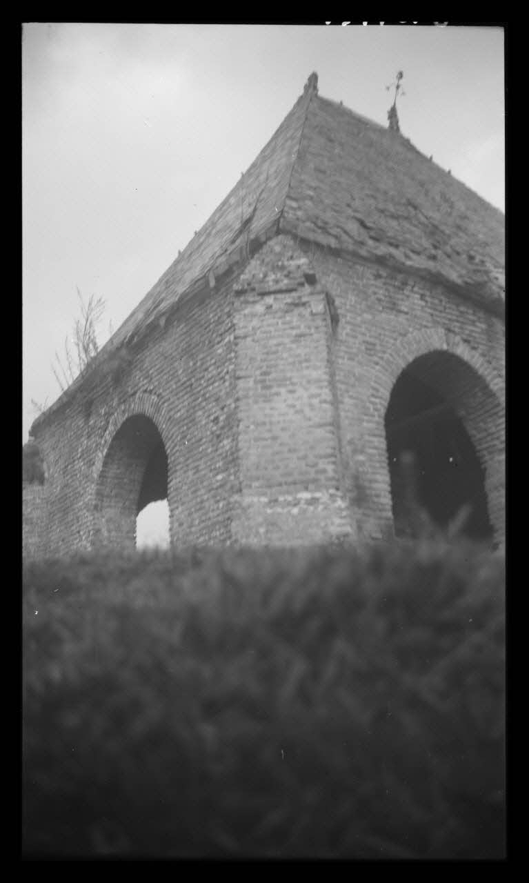 Laroche photographie MNATP. Enquête sur la Sologne Centre, France 1945/11/9 Ph.1945.142.8 Photo