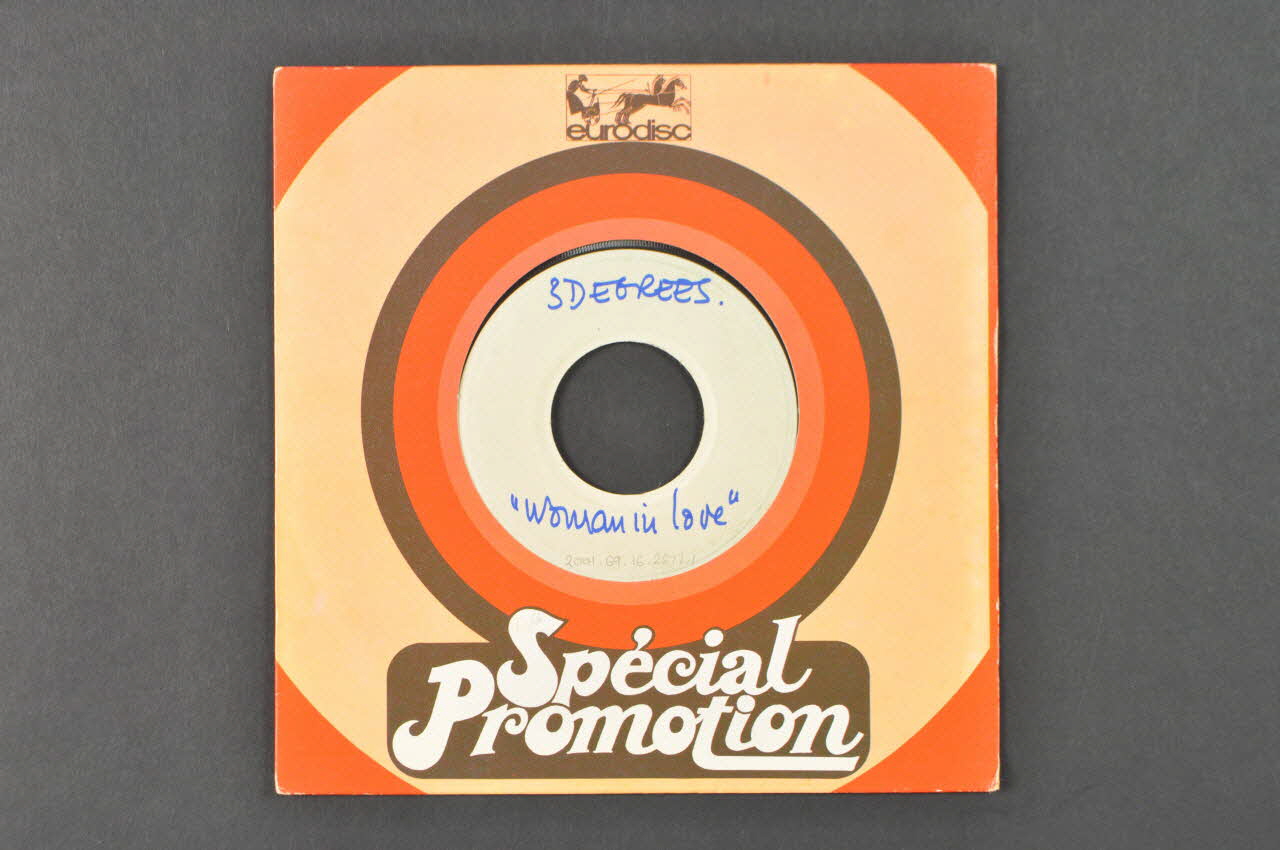 disque 45 tours The runner 2001.69.16.2677.1-2 Photo Mucem