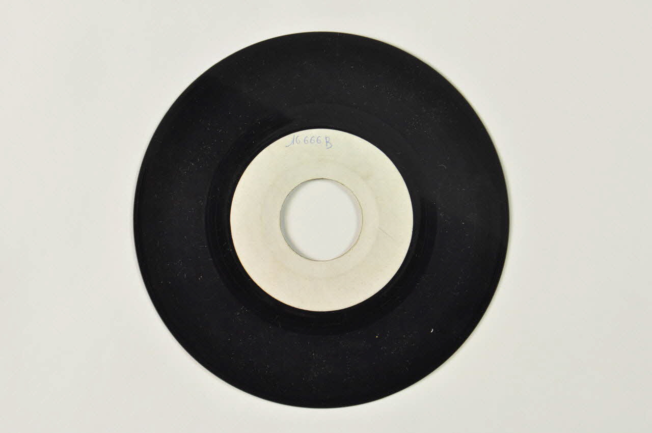 disque 45 tours 1 2 3 4 fire 2001.69.16.2695 Photo Mucem