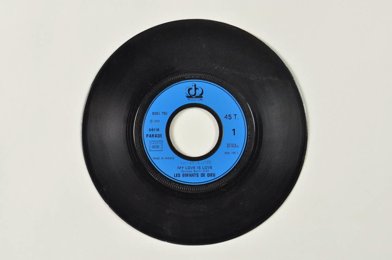 disque 45 tours Diamond of dust 2001.69.16.2723 Photo Mucem