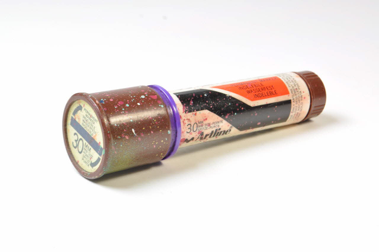 marqueur Marqueur type "vandalizer" Etats-Unis 2000-2001 2002.17.4.1-2 Photo Mucem