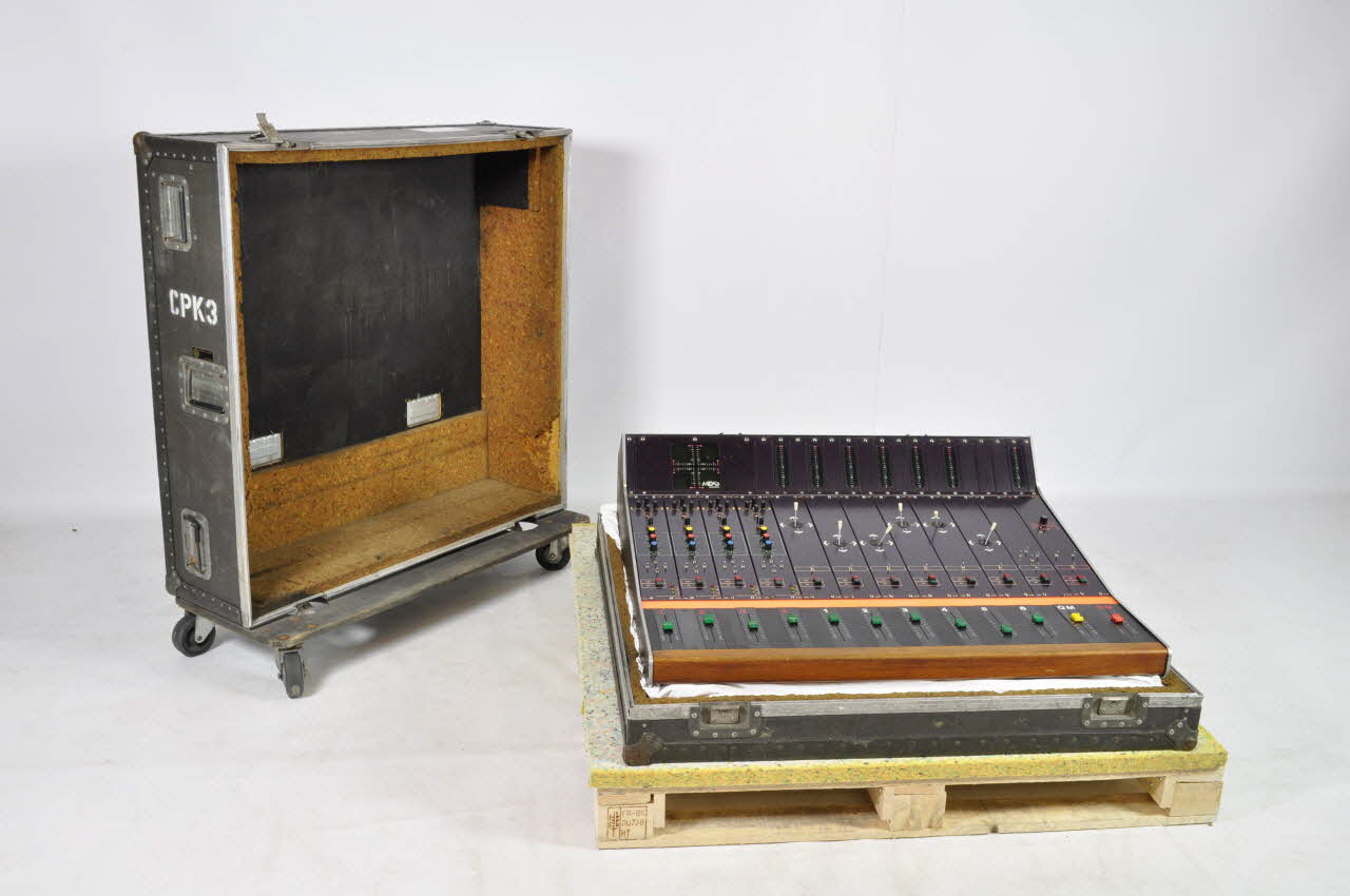 Midas table de mixage Londres(Angleterre) 1976 2002.183.1.3.1-4 Photo Mucem