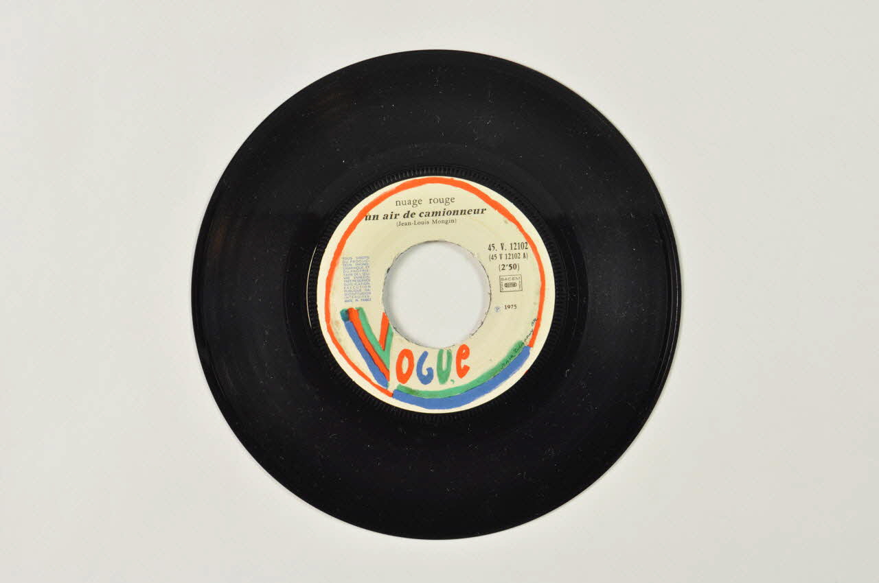 Nuage Rouge ; Disques Vogue disque 45 tours Ne compte pas sur moi France 1975 2001.69.16.2835 Photo Mucem