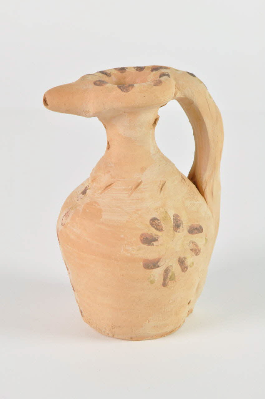Manolis Syragopoulos pichet à surprise Crète, Grèce 2002 2002.195.4 Photo Mucem