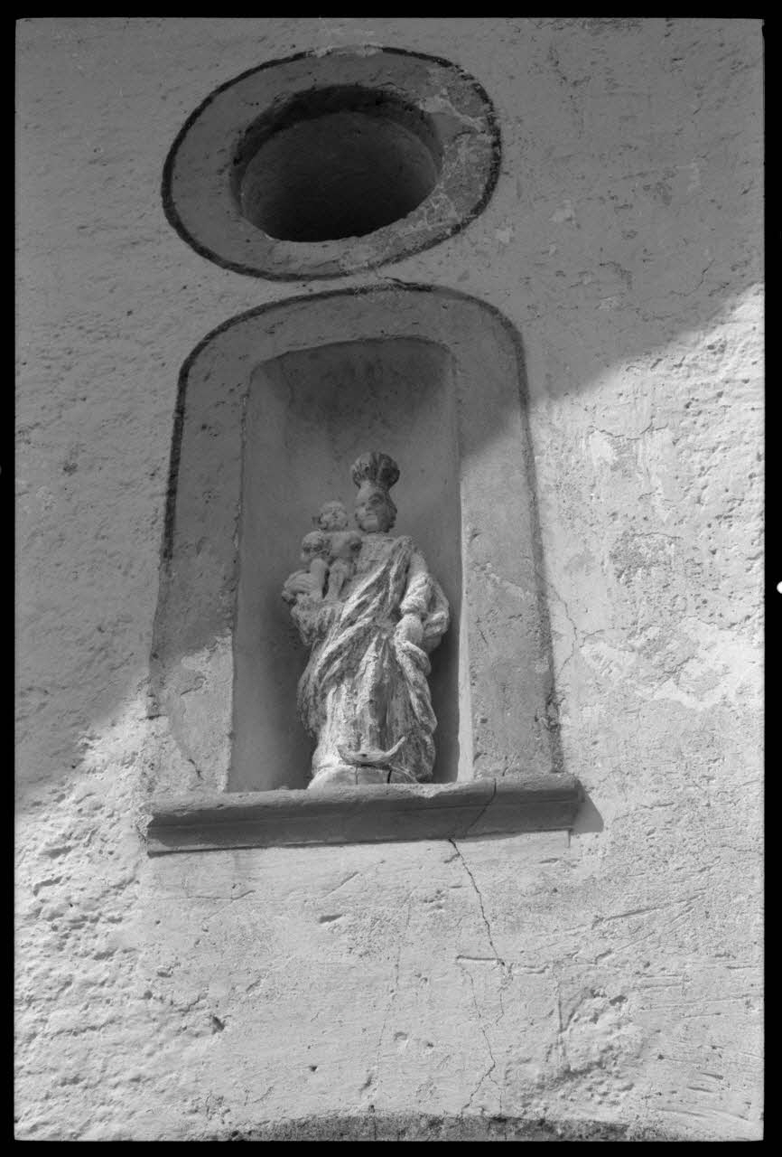 Jean Cuisenier photographie Enquête conduite par Jean Cuisenier en Suisse (du 25 mars au 8 avril 1972) Canton du Valais, Suisse 1972/4/5 Ph.1972.97.62 Photo