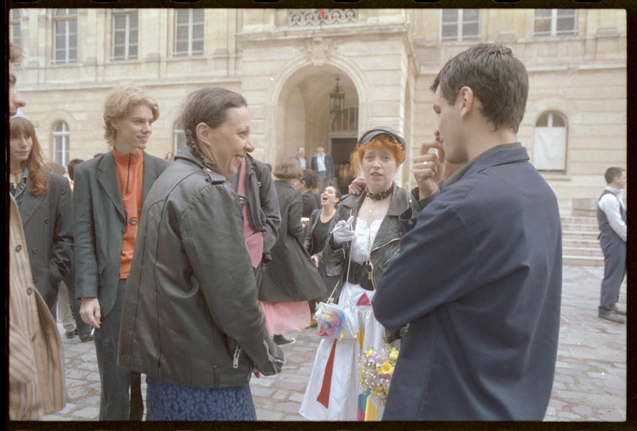 Tom Craig négatif Act Up-Mariage Elsa & Bruno Ile-de-France, France 1996 Ph.2014.1.1886.42 Photo Collection Mucem, Tom Craig