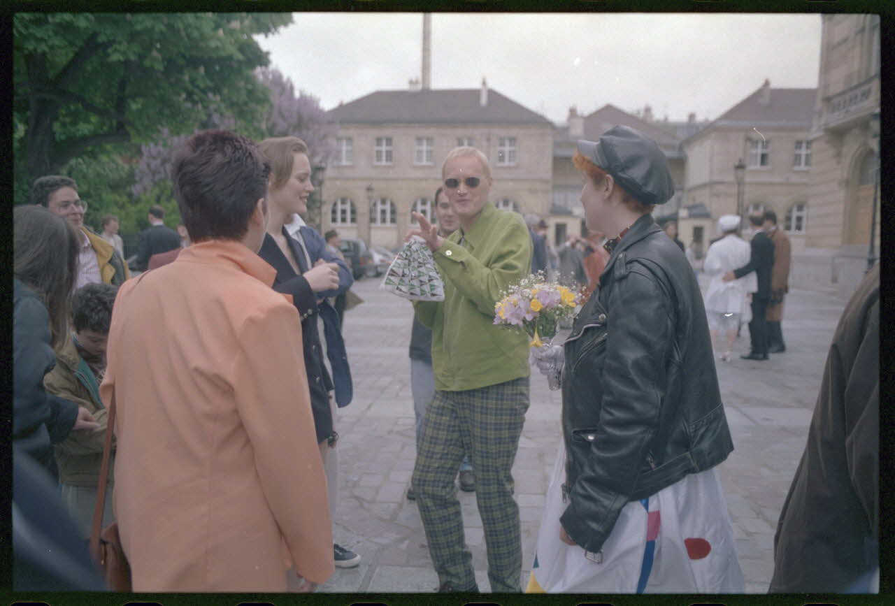 Tom Craig négatif Act Up-Mariage Elsa & Bruno Ile-de-France, France 1996 Ph.2014.1.1886.47 Photo Collection Mucem, Tom Craig