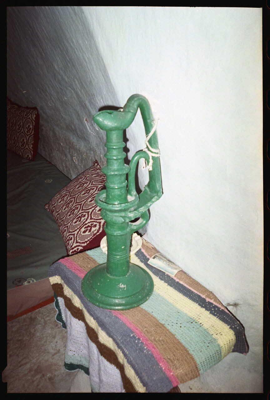 photographie MNATP. Enquête sur l'huile d'olive conduite par Jean-François Charnier (2002). Première mission Gouvernorat de Gabès, Tunisie 2002 Ph.2003.28.150 Photo