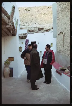 photographie MNATP. Enquête sur l'huile d'olive conduite par Jean-François Charnier (2003) Gouvernorat de Gabès, Tunisie 2003 Ph.2003.28.81  Photo