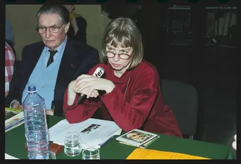 Danièle Adam ; Hervé Jézéquel photographie MNATP. Exposition. Musiciens des rues de Paris (18 novembre 1997 - 27 avril 1998) Ile-de-France, France 1998/3/23 Ph.2008.00.5.31 Photo
