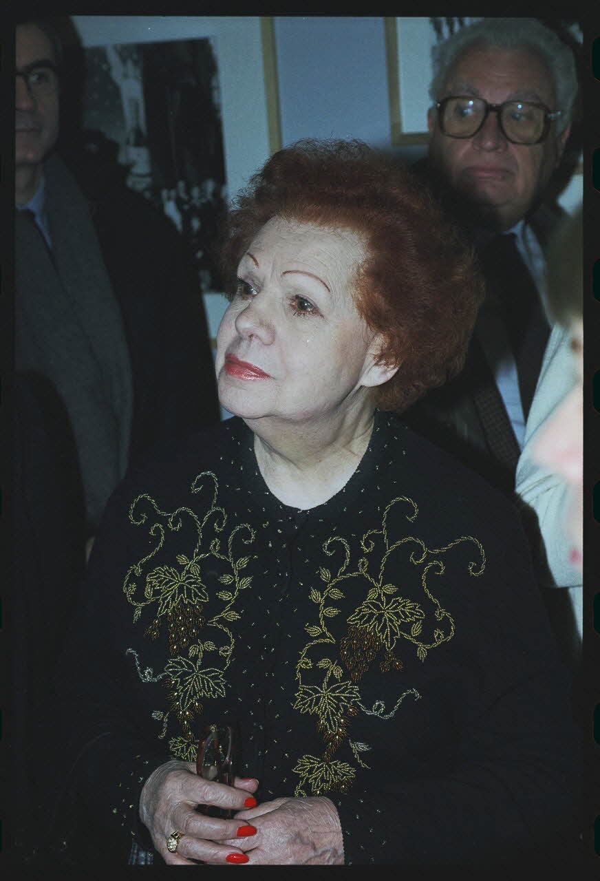 Danièle Adam ; Hervé Jézéquel photographie MNATP. Exposition. Musiciens des rues de Paris (18 novembre 1997 - 27 avril 1998) Ile-de-France, France 1997/11/18 Ph.2008.00.5.8 Photo