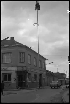 Jean Cuisenier photographie Enquête conduite par Jean Cuisenier en Autriche (mai 1972) Tulln, Autriche 1972/5/10 Ph.1972.134.1 Photo