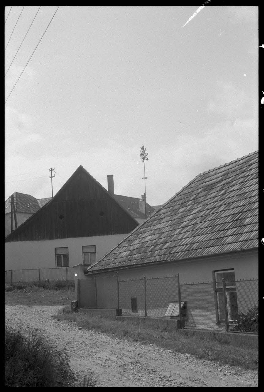 Jean Cuisenier photographie Enquête conduite par Jean Cuisenier en Autriche (mai 1972) Zieselberg, Autriche 1972/5/11 Ph.1972.134.15 Photo
