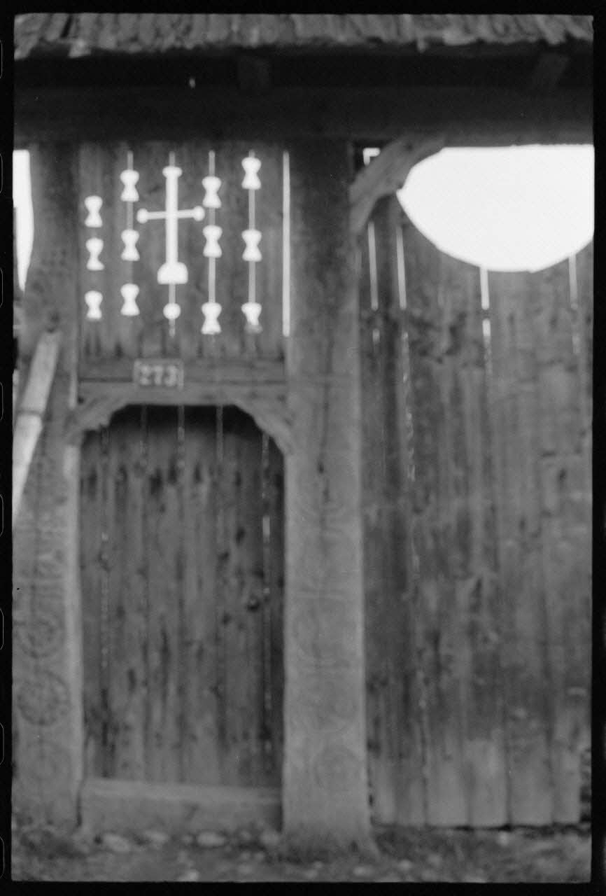 Jean Cuisenier photographie Enquête conduite par Jean Cuisenier en Roumanie (mai 1973) Roumanie 1973/5/1 Ph.1974.3.160 Photo