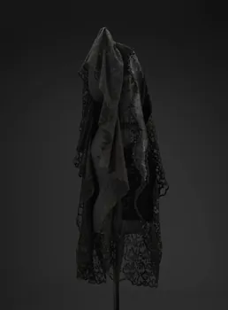 MANTILLE DMH1896.82.29 Photo Mucem / Marianne Kuhn