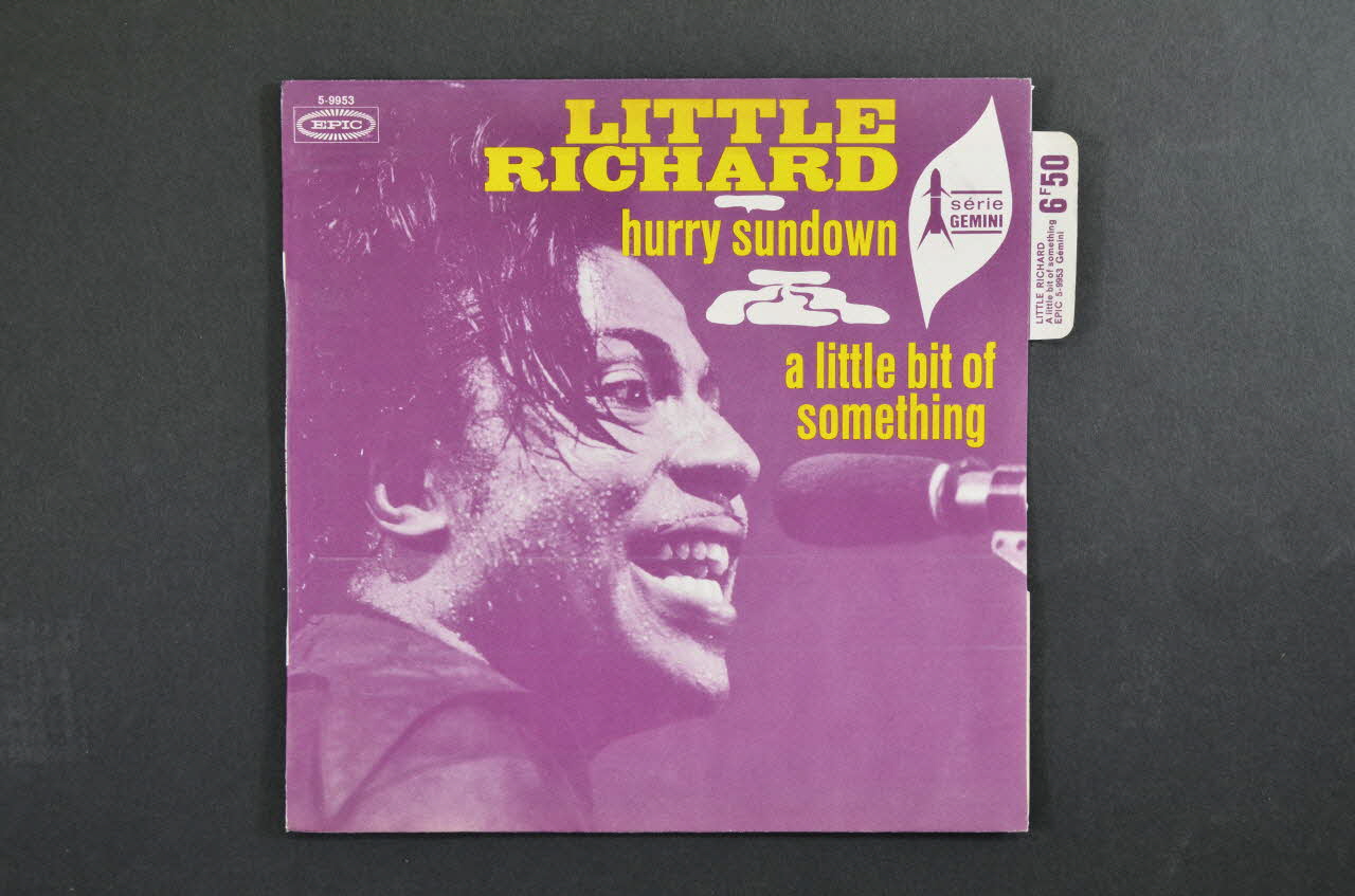 pochette de disque A little bit of something 2001.69.16.3215 Photo Mucem