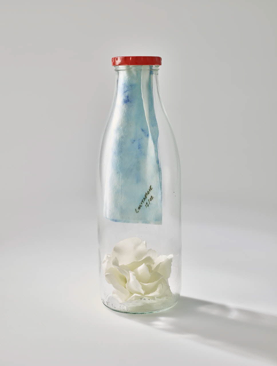 Soeurs de la Perpétuelle Indulgence - Couvent Atlantique Sud Bouteille-reliquaire Bouteille-reliquaire "Coutadière" France 2002/12 2003.42.6.1-4 Photo Mucem / Marianne Kuhn