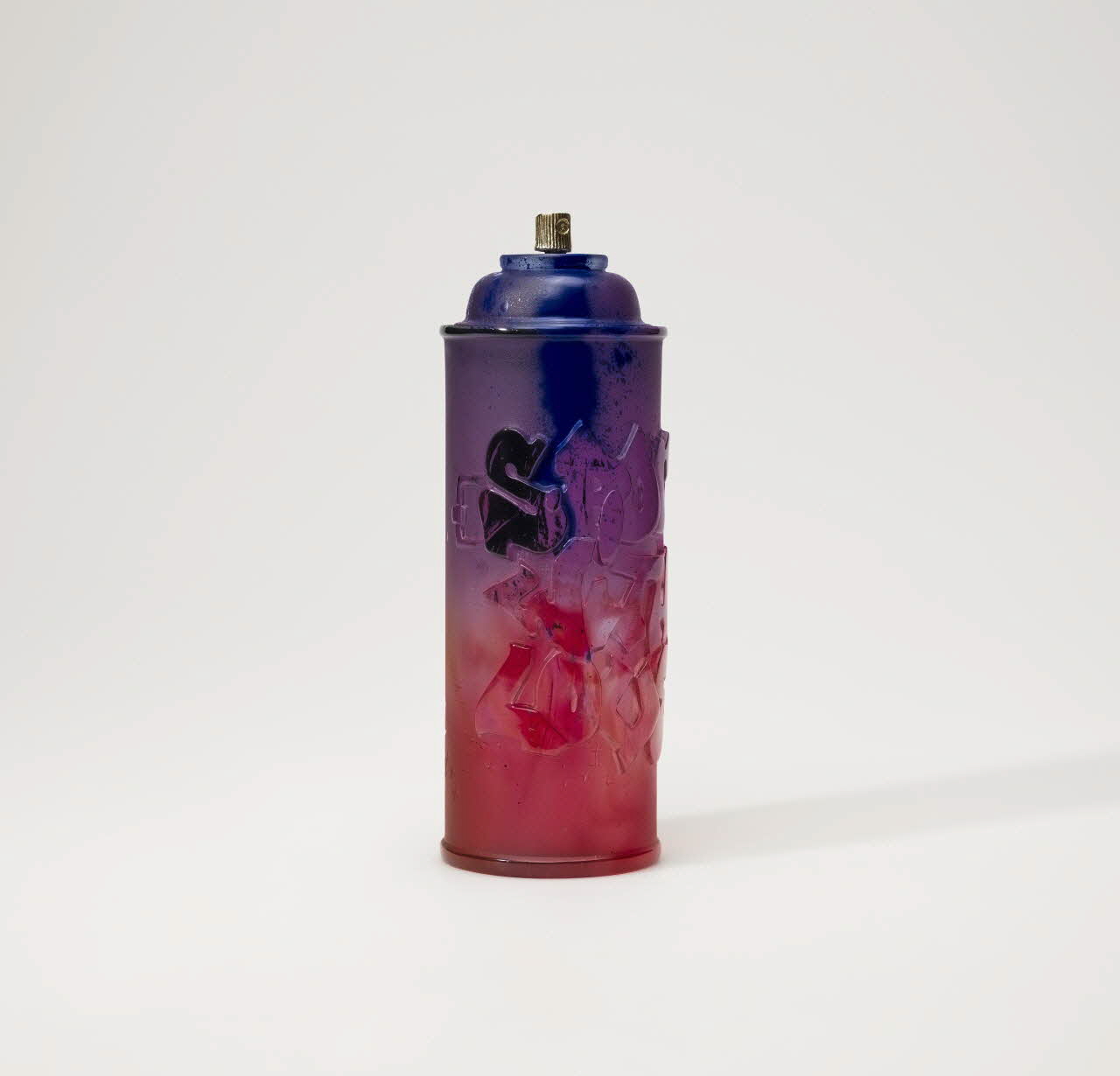 Kongo ; Daum sculpture Ensemble d'une sculpture, d'un carte et d'une boîte Lorraine, France 2018 2021.2.1.1-3 Photo Mucem / Marianne Kuhn