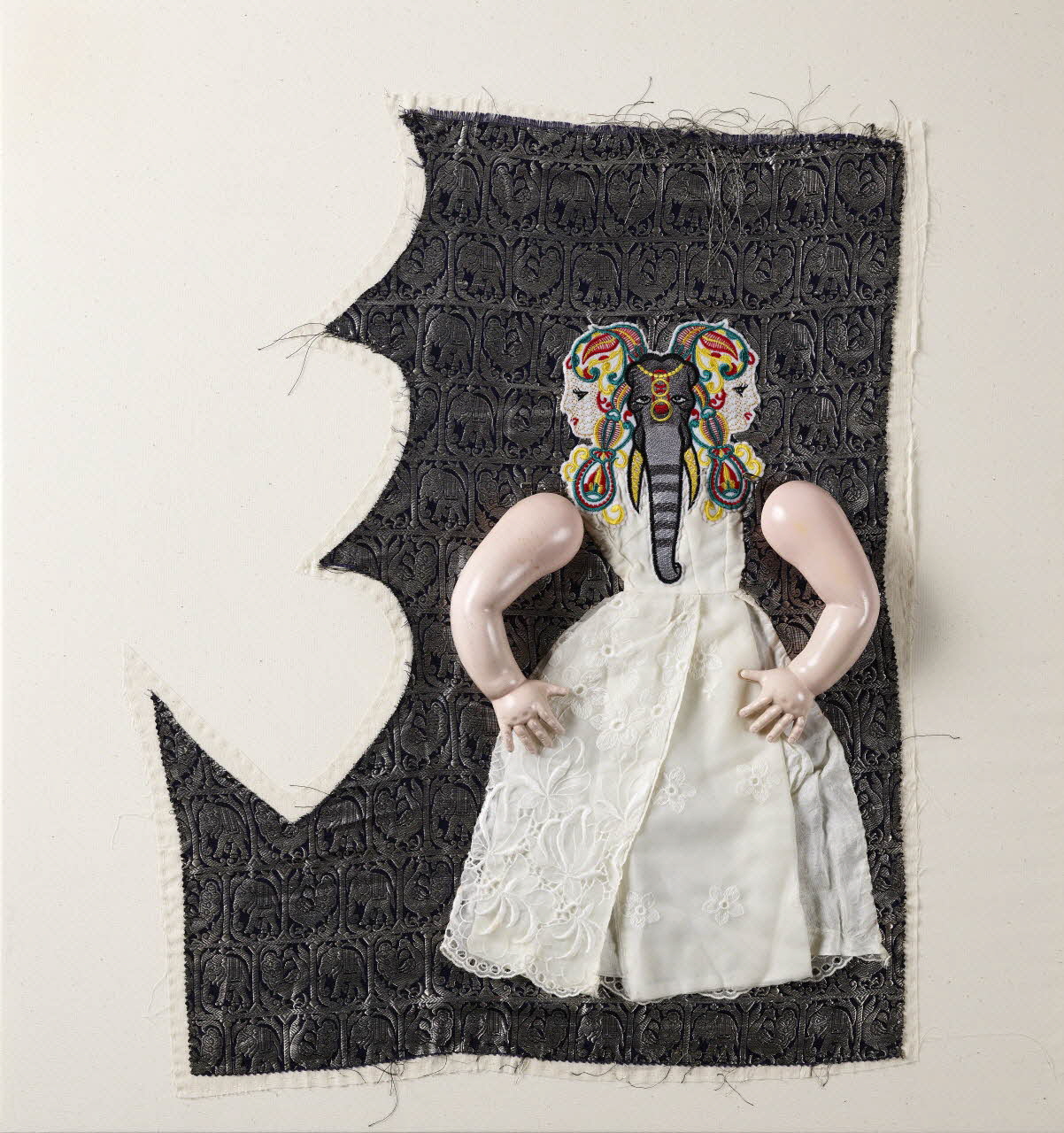 Delaine Le Bas collage 'Gypsy' The Elephant In The Room Royaume-Uni 2018 2022.22.1 Photo Mucem / Marianne Kuhn