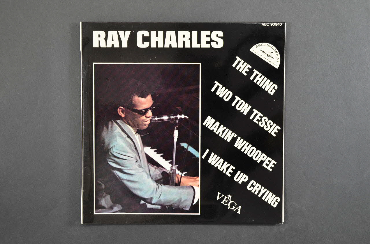 pochette de disque I wake up crying 2001.69.16.3335 Photo Mucem