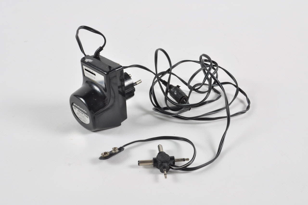 Archer transformateur Taïwan 1970-1985 2002.34.19.3 Photo Mucem